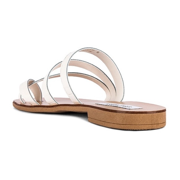 ✨ CLEAR OUT SALE ✨ Steve Madden Ringtone Sandal - Picture 5 of 9